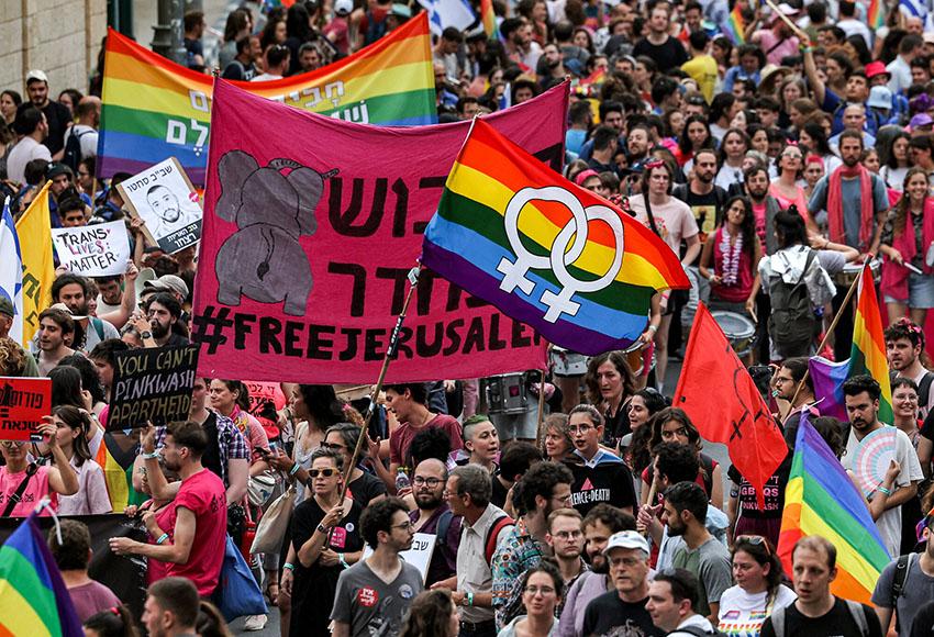 Marchers at the Jerusalem Pride Parade on June 1, 2023 — Photo by Ahmad Gharabli / AFP