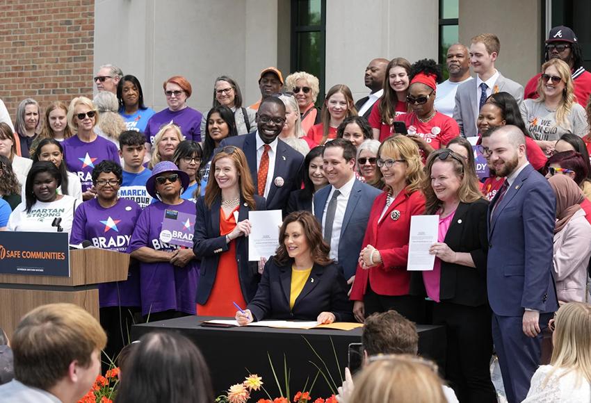 Michigan Gov. Gretchen Whitmer in Royal Oak, Mich. — Photo by Carlos Osorio / AP